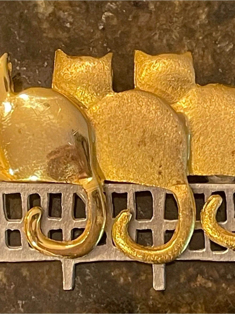 Vintage UltraCraft 80’s Brooch: 3 Cats on a Fence